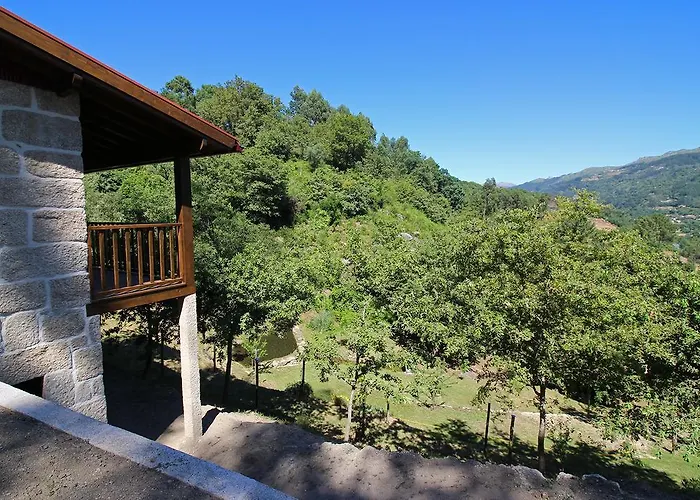 Gospodarstwo wiejskie Encostas Da Torre *